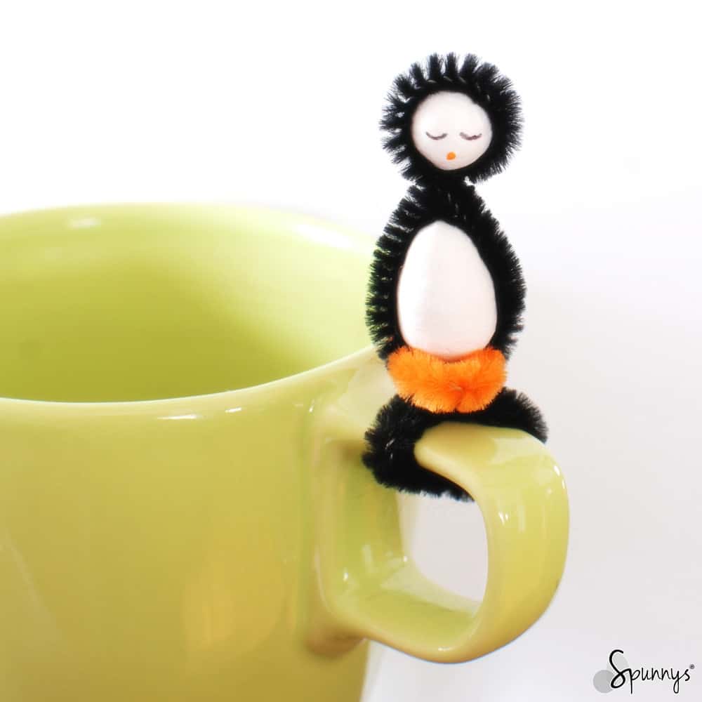 How to make Pipe Cleaner Penguins - SPUNNYS winter DIY Crafts