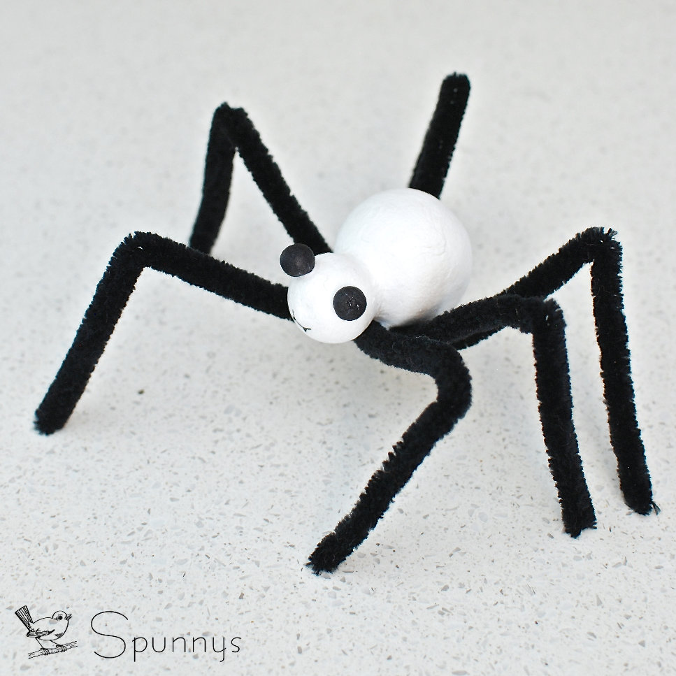 DIY spider ornament idea tutorial