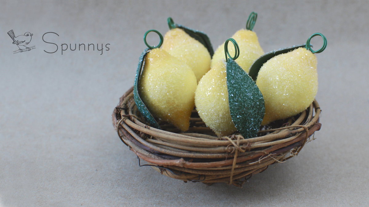 How to make glittered lemon ornaments DIY