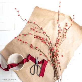 Spunnys Lia Griffith Holly Berry Branch