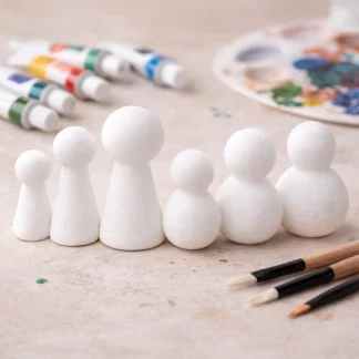 PEG DOLLS AND FIGURINES